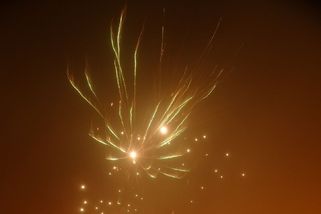 Silvestrovská noc přinese teplotní překvapení, platí i výstraha