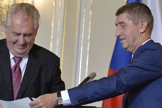 „Babišova zbabělost a nevděk.“ Zemana urazila zrušená pozvánka na mítink ANO - Seznam Zprávy