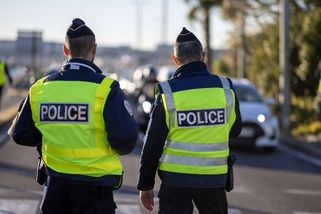 Muž z Mali pobodal v pařížském metru tři ženy - Novinky