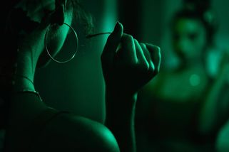 Kuplíři zlákali do Česka dívky z Venezuely. Za hodinu sexu braly přes dva tisíce, půlku odevzdaly - Novinky