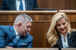 Dezinfosvět posloužil politikům a teď generuje nové. Sedí i ve vládě - Seznam Zprávy