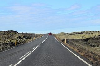 Jsou první na světě. Na Islandu se bude platit podle najetých kilometrů - Novinky