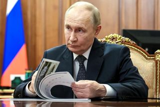 Bojové jednotky ruské armády budou mít orešniky do Nového roku, vyhrožuje Putin - Novinky