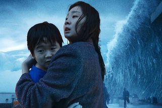 Nová katastrofická sci-fi Netflixu nemá konkurenci. Potopa světa smetla vše