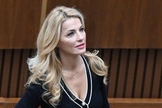 Čiré šílenství. Propouštění herců ve Slovenském ná...