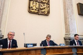 Otřesy pod Macinkou i konec lidí z dob covidu. Kde všude nová vláda propouští - Seznam Zprávy