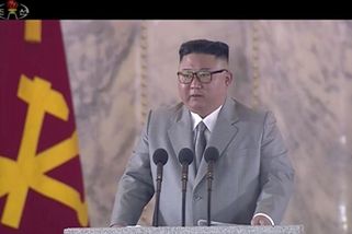 Zvyšte tempo zbrojení, nabádá svůj lid Kim Čong-un - Novinky