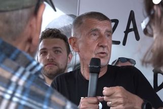 Místo Sněmovny kampaň na náměstí. Proč to Babišovi u voličů prochází? - Seznam Zprávy