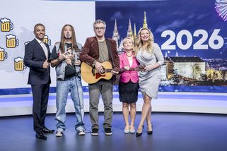 Silvestr na Nově pod palbou drsné kritiky. Diváci mluví o ostudě a trapnosti, nejvíc to schytal Dejdar – eXtra.cz