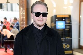 Nepolevuje ani na konci roku. Štěpán Kozub vytasil své bicepsy. Tělo strádá, proto musím, hlásal z fitka - Super.cz