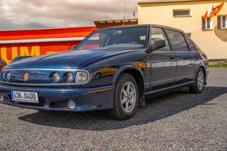 Řídili jsme poslední skutečnou českou limuzínu: Tatra 700 umí být trochu záludná, ale je strašná škoda, že neuspěla - Garáž.cz