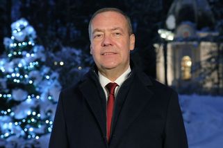 Jako Madura by mohli unést i Merze, navrhuje Medvěděv - Novinky