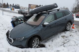Co hrozí, když v zimě nabouráte na letních pneumatikách? A jak je to s celoročkami? Problém můžete mít i jako poškozený - Garáž.cz