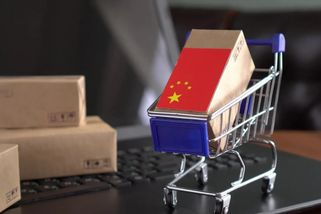 Poslední levné balíčky z Číny. Nákupy z Temu a dalších se prodraží o desítky procent - Echo24.cz