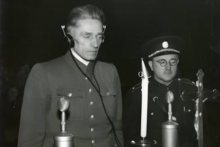 Viděli umírat kata českého národa. Popravu K. H. Franka sledovalo pět tisíc diváků, jásali nadšením