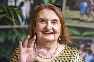 Eva Holubová fantasticky zhubla a řádí na horách. Její největší inspirace? Komplexní osobnost Pavlíny Pořízkové