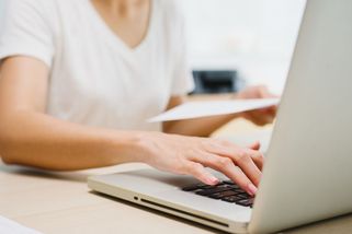 Uchovávání dat o elektronické komunikaci v ČR porušuje právo EU - Seznam Zprávy