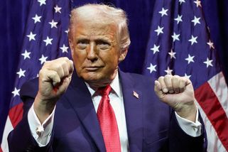 Trump s Venezuelou pije krev i nejbližším kolegům. Má se spíš věnovat zbídačené ekonomice - Novinky