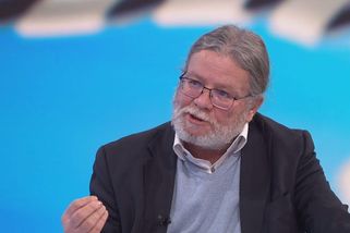 Vondra: Aby Babiš přežil, musí Okamurovy výroky házet do autu. Koalici drží kvůli imunitě