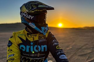 Místo milionu stojí polovinu. Engel vysvětluje, proč jezdci na Dakaru sahají po čínských motorkách - Sport.cz