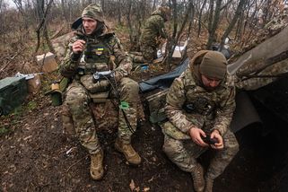 Ukrajinci spáchali na bojišti bezpilotní masakr. R...