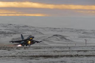 NATO, nebo Evropa? Kdo musí přijít na pomoc, kdyby Grónsko napadl spojenec - Seznam Zprávy