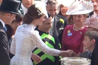 Co má Filip Turek společného s královskou rodinou - Médium.cz