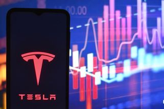 Musk vsadil miliardu dolarů na Teslu. Akcie rostou o osm procent - Seznam Zprávy