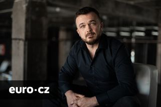 Čechům se na stavbách dělat nechce, dělníky sháníme až na Filipínách, říká šéf brněnského DOMOPLANU. Stavět plánuje i na Bali