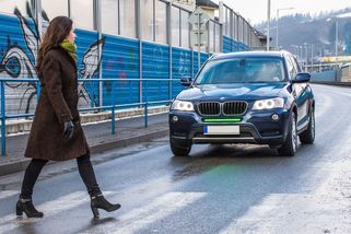 Slovensko schválilo přední brzdové světlo pro auta - Novinky