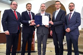 Opozice sama vyjádřila podporu Dánsku. Takhle to nejde, kritizuje lavírování vlády - Novinky