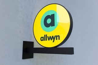 Loterijní společnost Sazka změnila po 70 letech název na Allwyn - Novinky