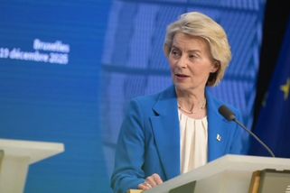 Lidovci v Bruselu trestají „rebely“. Deset europoslanců doplatilo na nepodporu Leyenové - Echo24.cz