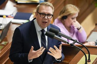 Juchelka: Humanitární dávku pro ukrajinské uprchlíky nezrušíme, ale aktualizujeme ji - Novinky