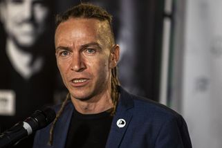 Bartoš se pustil do Rakušana: Na výjezdech dělá z lidí hlupáky pro pobavení - Seznam Zprávy