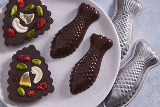 Retro cukroví z dob socialismu: Vánoce byly skromné, surovin jen málo a bílky jsme šlehali ručně - Médium.cz