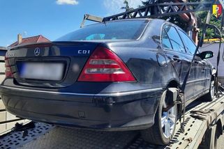 Policisté v Praze mladému pirátovi silnic zabavili auto, přijeli si pro něj k němu domů - Novinky