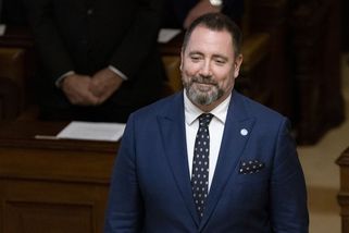 Macinkovy SMS Hradu: Strach nemůže být jednostranný, říká poslanec Motoristů - Seznam Zprávy