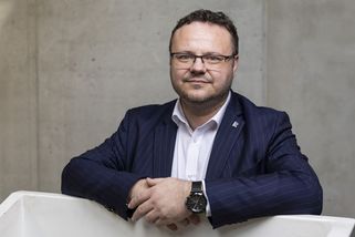 Couvne vláda se změnou poplatků? Generální ředitel rozhlasu odpovídá - Seznam Zprávy