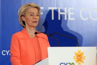 Brusel hodlá vyloučit čínské technologie z kritické infrastruktury - Novinky