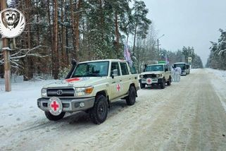 Ukrajina a Rusko si letos poprvé vyměnily mrtvé vojáky. Kyjev měl převzít tisíc těl, Moskva jen 38 - Novinky