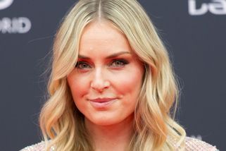 Lyžařka Lindsey Vonn: Jako první žena sjela drsnou trať Streif. Vzkazuje, že usadit se zatím nehodlá - Médium.cz