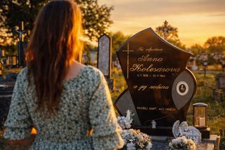 „Buď půjdeš se mnou, nebo tě zabiju.“ Anna Kolesárová odmítla sovětského vojáka. Zaplatila životem - Médium.cz