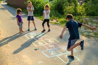 Retro hry našeho dětství: Tohle jsme hrávali jako malí, než přišel internet!