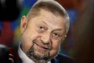 Komunistický soudce a prokremelský dezinformátor. Kdo je kandidát na prezidenta Harabin - Novinky