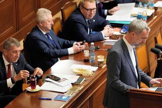 Opozice svolá mimořádnou schůzi a hlasování o nedůvěře Babišově vládě - Novinky