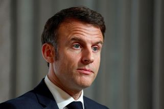 Ukrajinci bojují za naši bezpečnost a svobodu, řekl Macron exkluzivně pro Novinky a Právo - Novinky