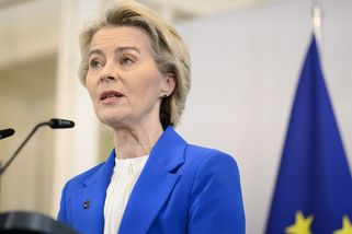 Ukrajina obdržela prvních 75 miliard z půjčky Evropské unie a zemí G7 - Novinky