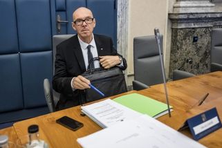 Klempíř chce pozvat umělce z nedělních demonstrací na ministerstvo