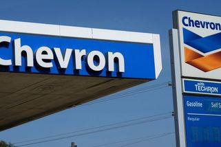 Trump se nás měl nejdřív zeptat. Velké ropné společnosti do Venezuely nechtějí - Novinky